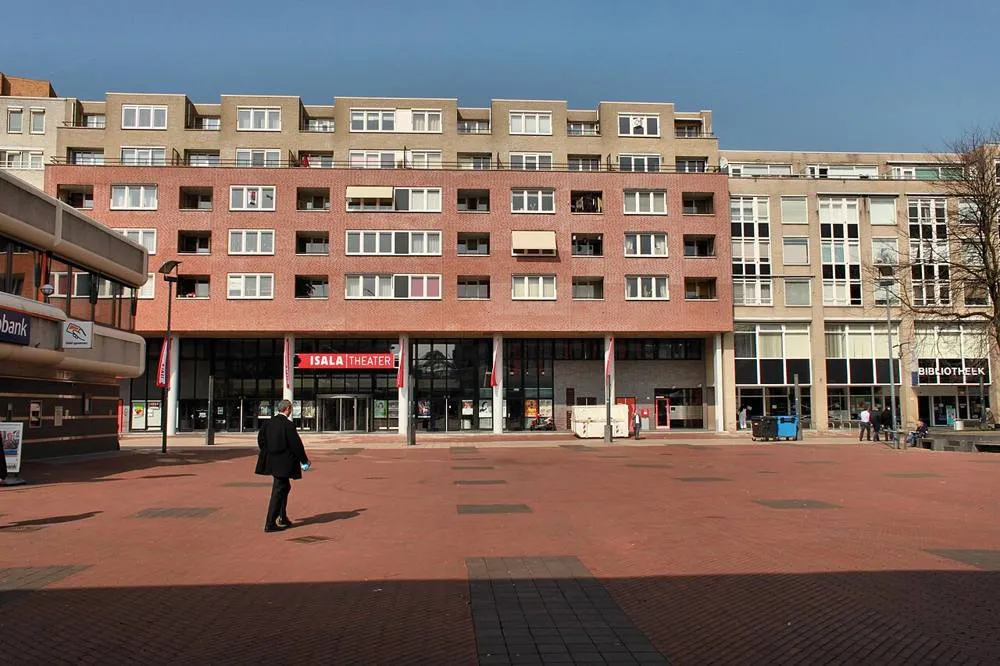 Capelle aan den IJssel: Stadsplein Capelle